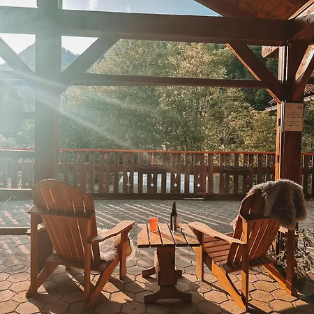 Na Logu - Farm Ambroz Gregorc Bivanje na kmetiji *